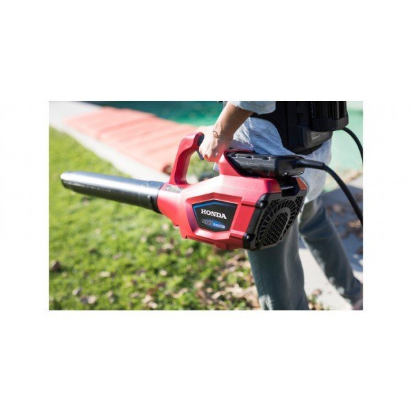souffleur-a-batterie-hhb36axbe-honda-3.jpg
