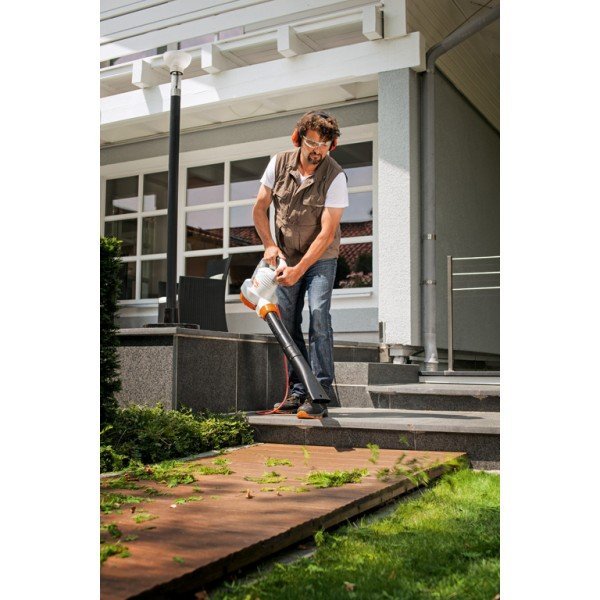 souffleur-electrique-bge81-stihl-1-1.jpg